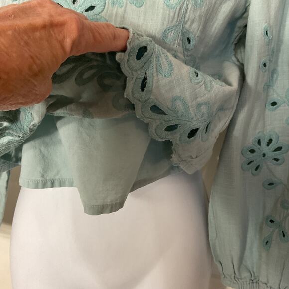 Zara Blue Long Sleeve Embroidered Floral & Leaf lined Cropped Top Juniors 13-14 - Picture 3 of 8